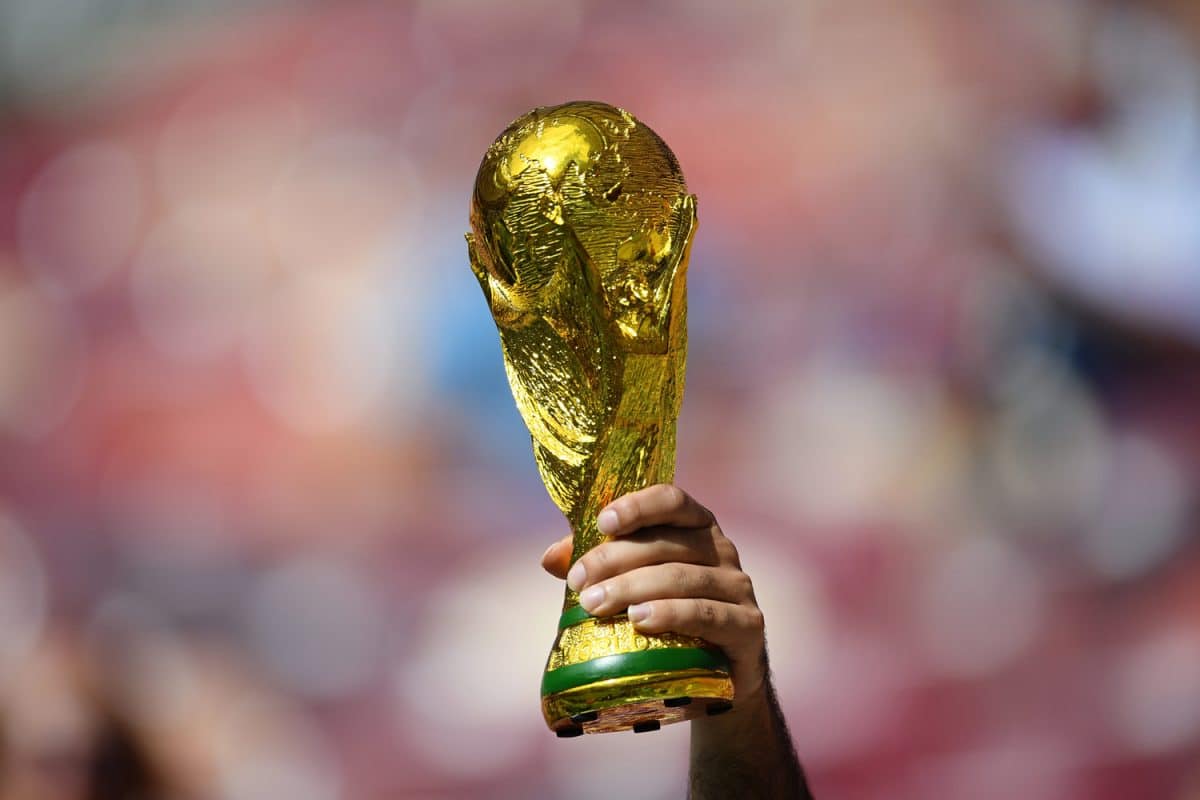Who will win the 2022 World Cup?